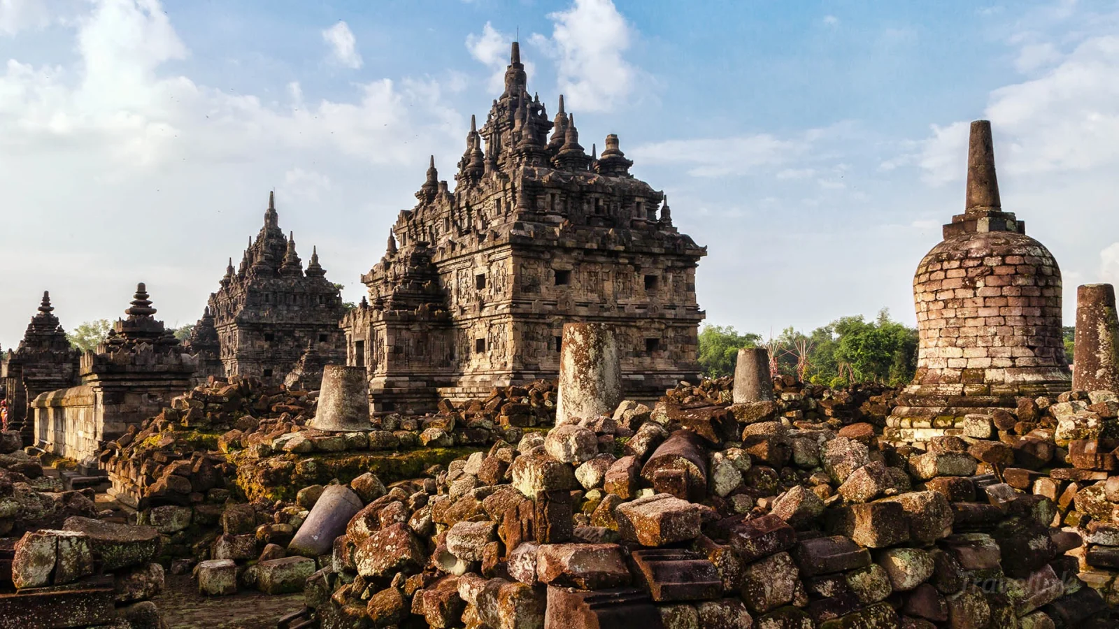 Yogyakarta Tour Package 2 Days Adventure and Temple Experience - Image 9