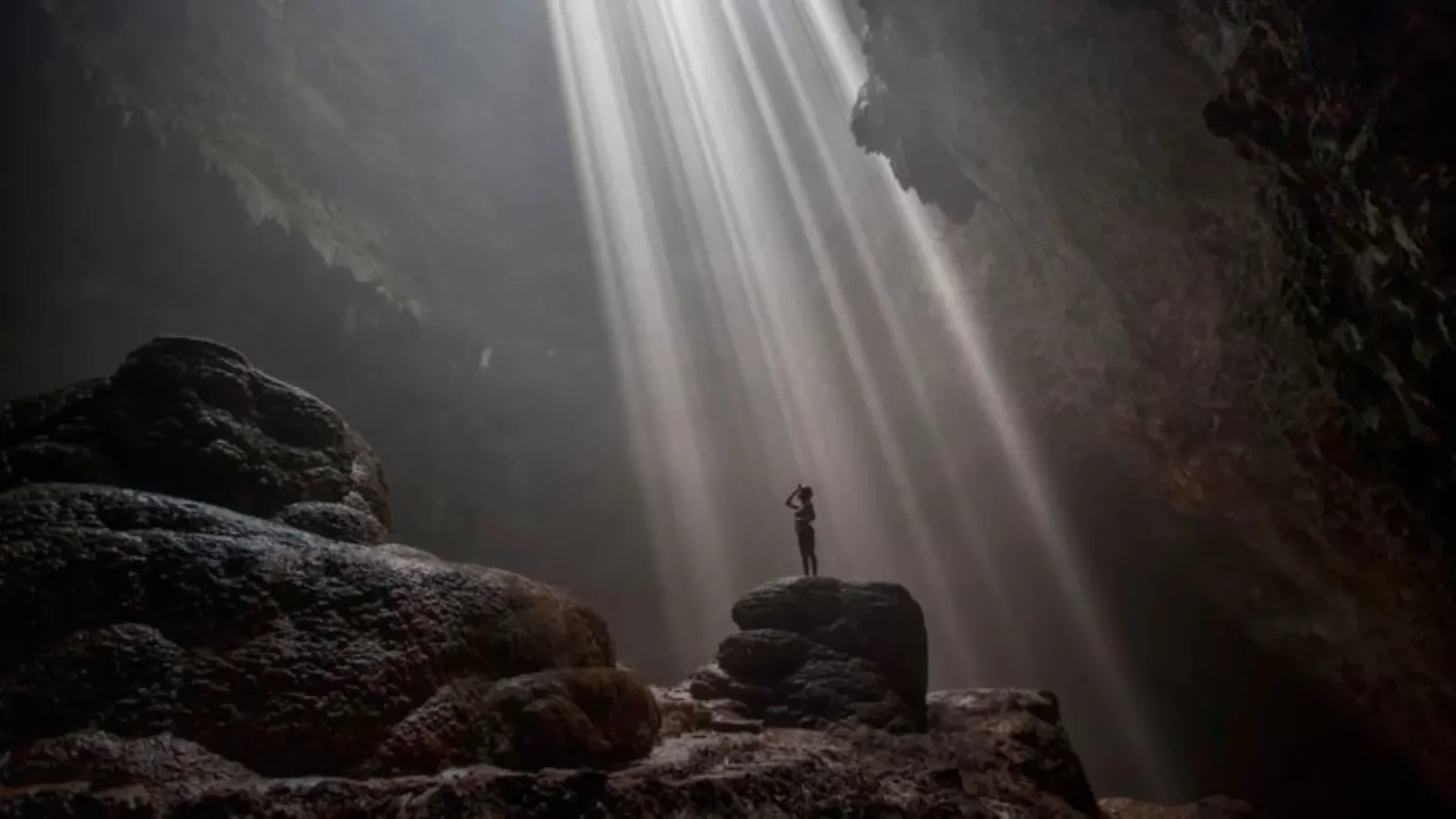Jomblang Cave Heaven’s Light Day Tour Yogyakarta Experience