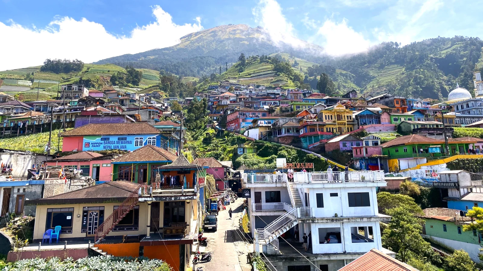 Reisterrassenwanderung zum Selogriyo-Tempel und Nepal-Van-Java-Dorftour