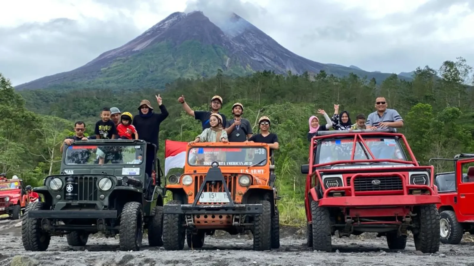 Wisata Alam Teras Sawah Candi Selogriyo dan Wisata Jeep Gunung Merapi - Image 6