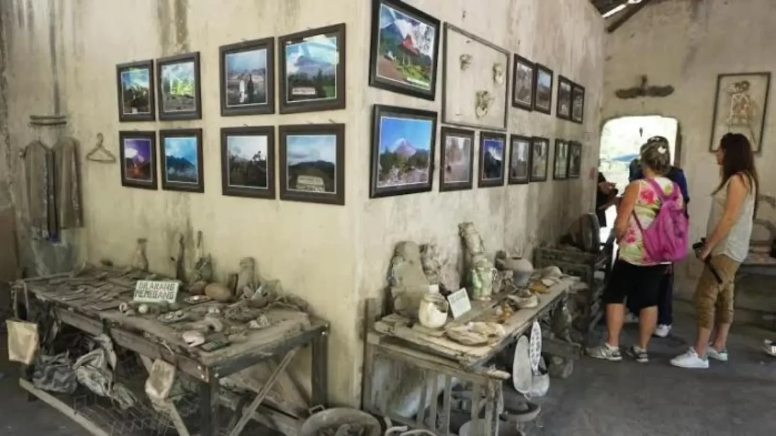 Private Tour Gunung Merapi Jeep 4WD dan Air Terjun Kedung Kayang