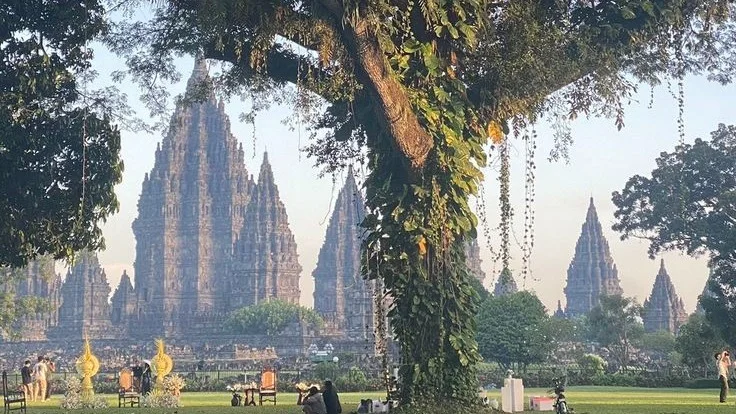 Prambanan Temple Half-Day Tour from Yogyakarta - Image 7