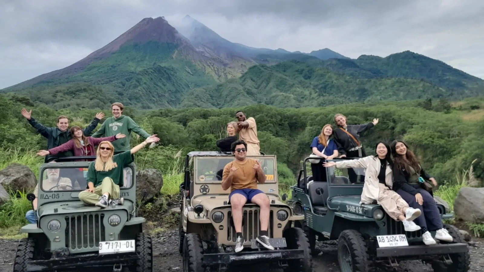 족자카르타 도시 하이라이트 및 메라피 산 지프 4WD 투어 - Image 7