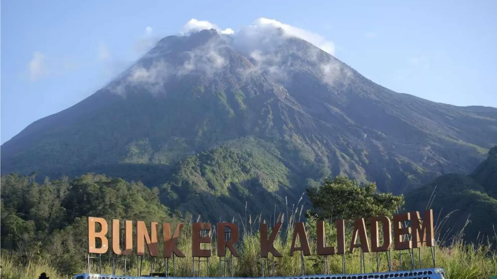 婆罗浮屠寺和默拉皮火山吉普车四驱车冒险 - Image 6