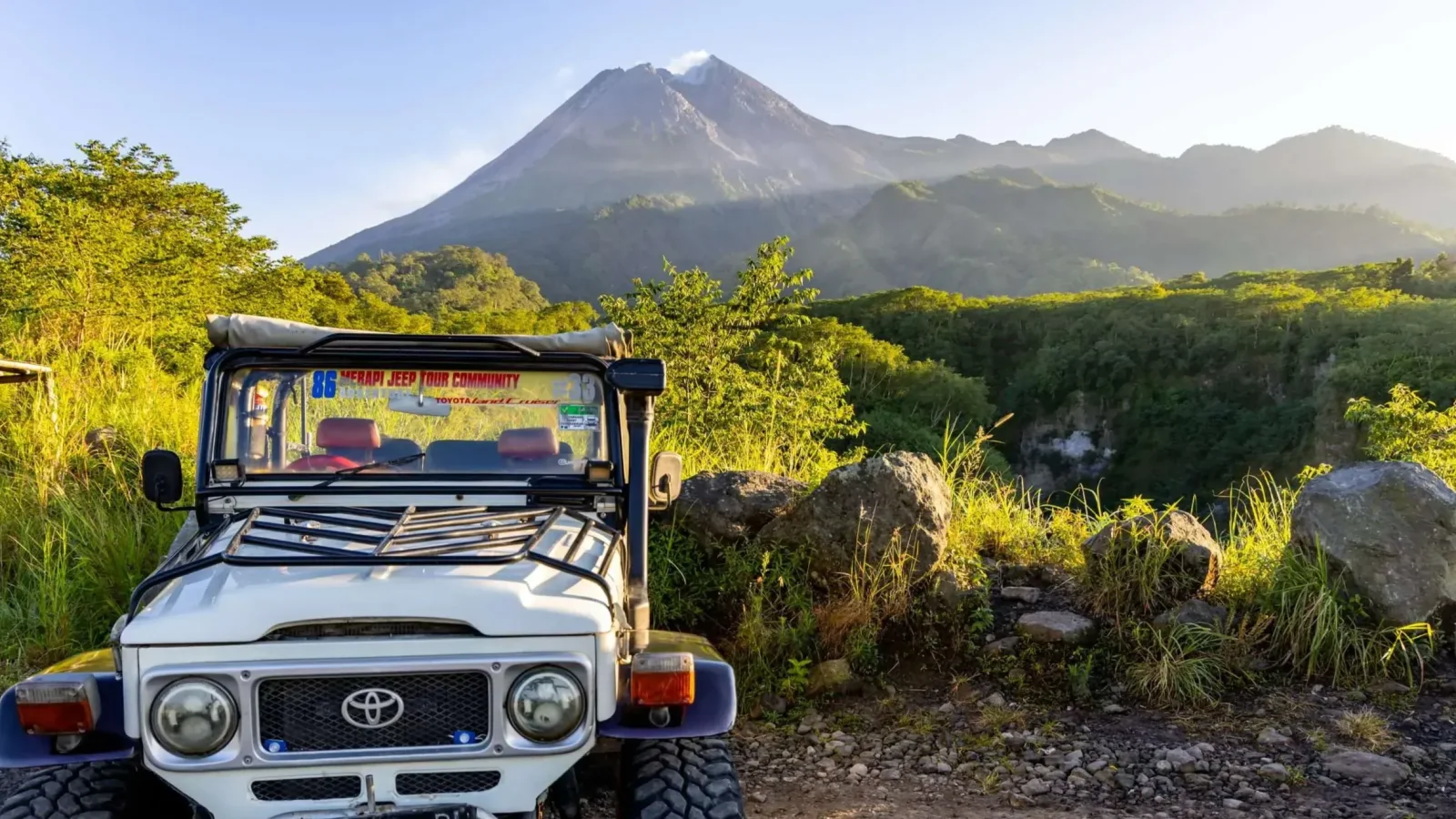 Mount Merapi Jeep 4WD and Prambanan Temple Tour