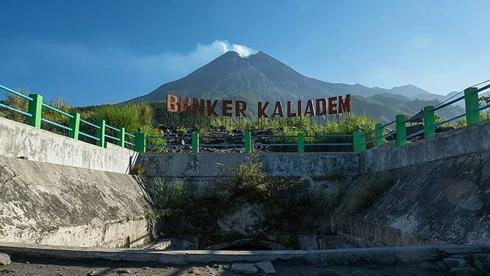 Sunrise Kedung Kayang Waterfall and Merapi Volcano 4WD Jeep Tour - Image 6