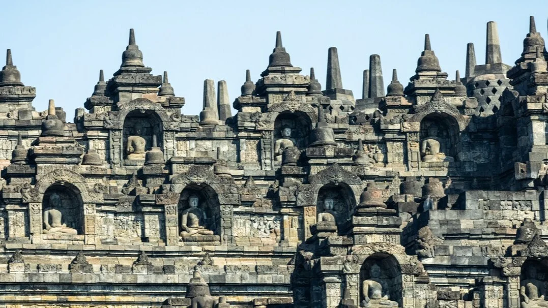 Templo de Borobudur Tour al amanecer en Setumbu y lo más destacado de la ciudad de Yogyakarta - Image 7