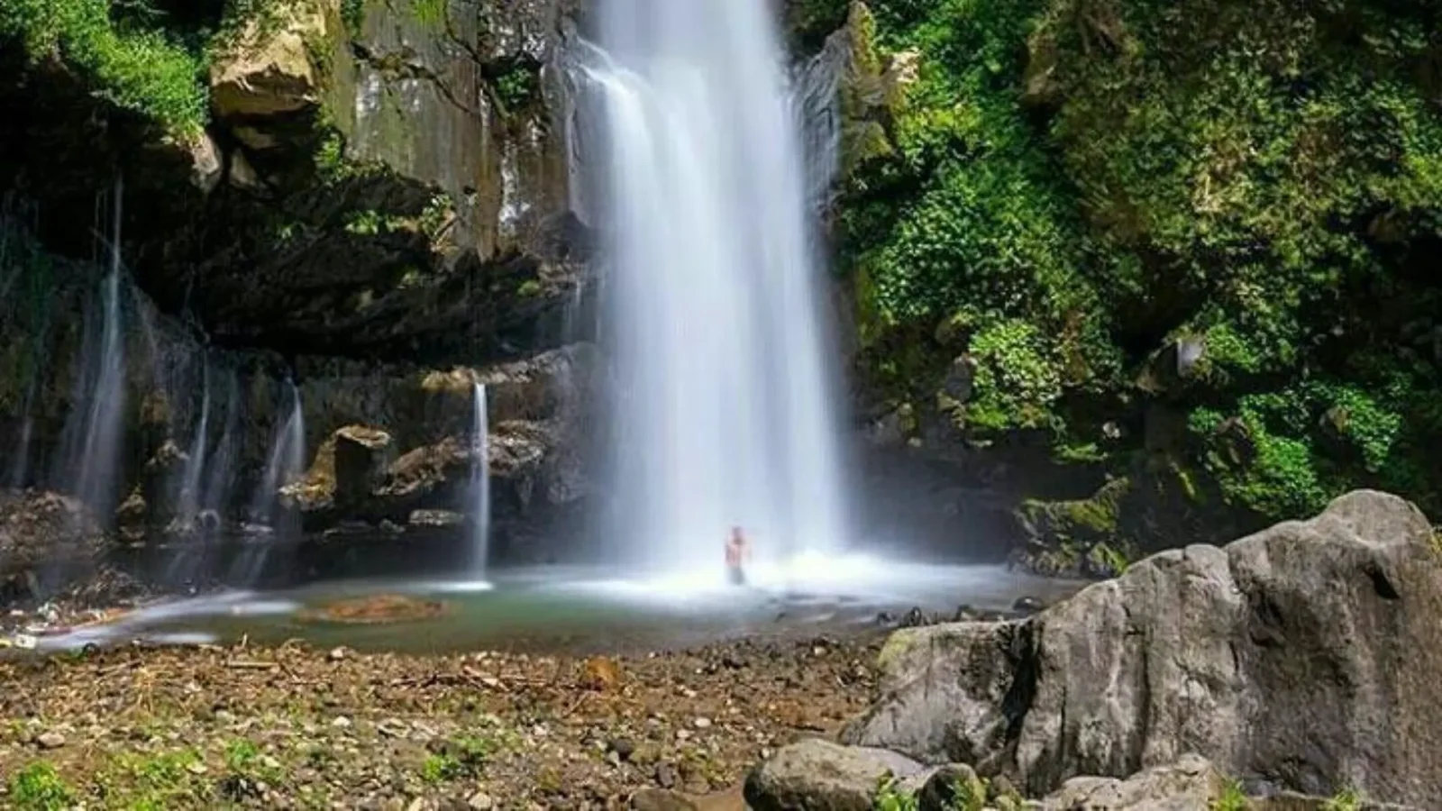 Nepal Van Java and Kedung Kayang Waterfall Private Tour - Image 6