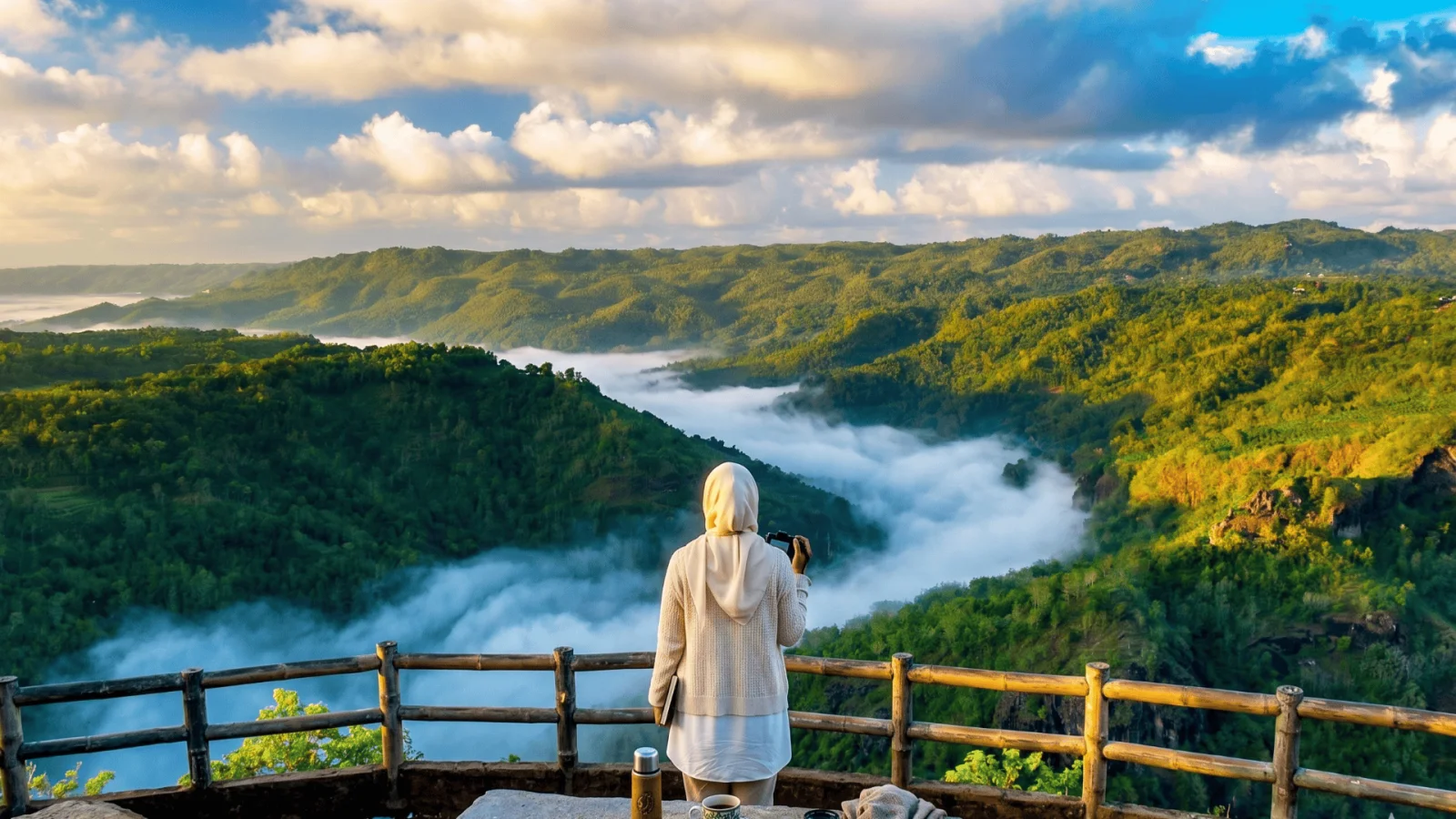 Visite du lever du soleil à Yogyakarta et expérience en gondole de la plage de Timang