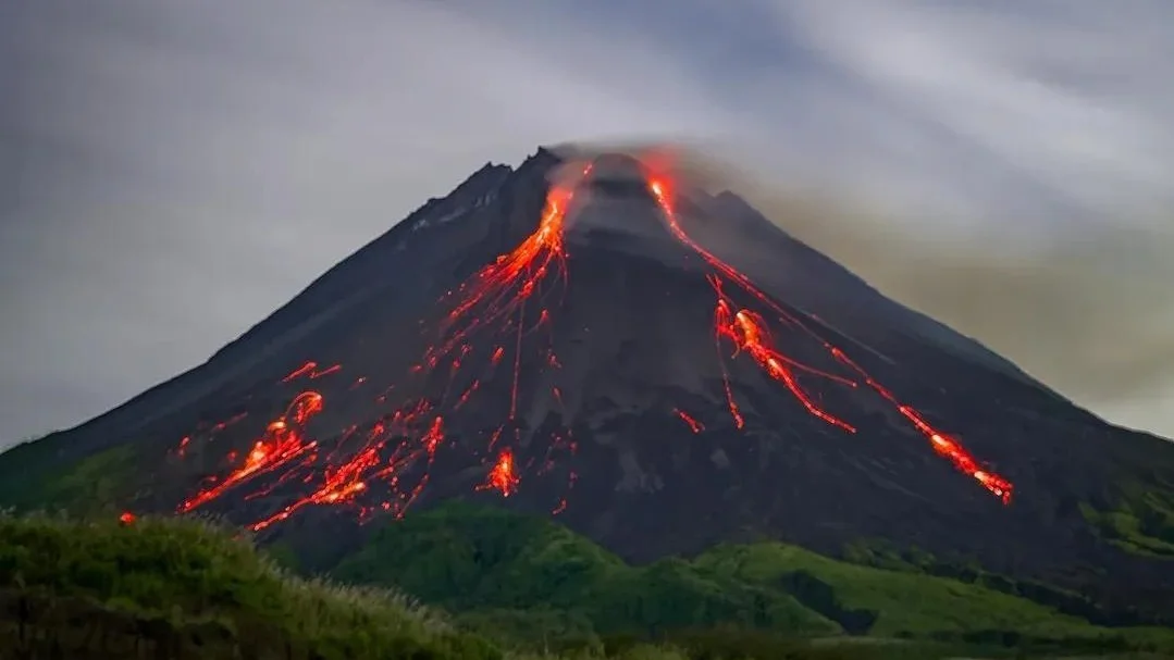 Mount Merapi Night Lava Flow Experience from Yogyakarta