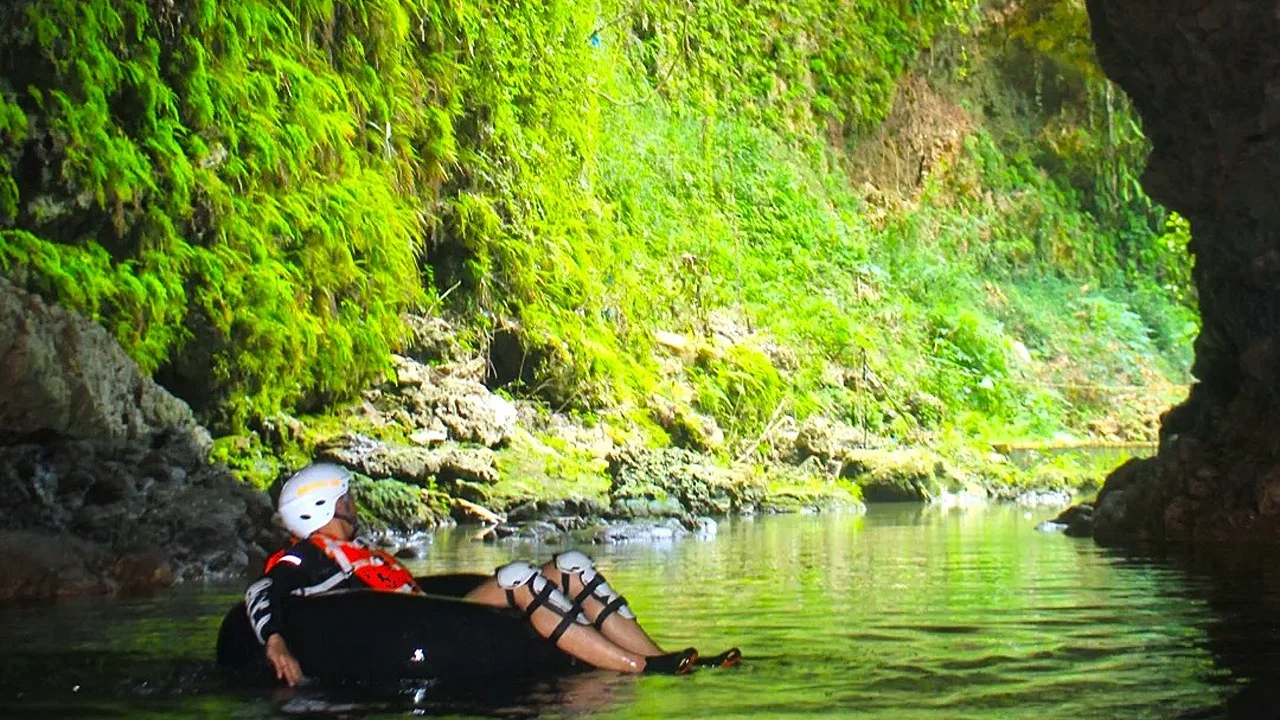 Jomblang Cave and Kalisuci Cave River Tubing Day Adventure - Image 13