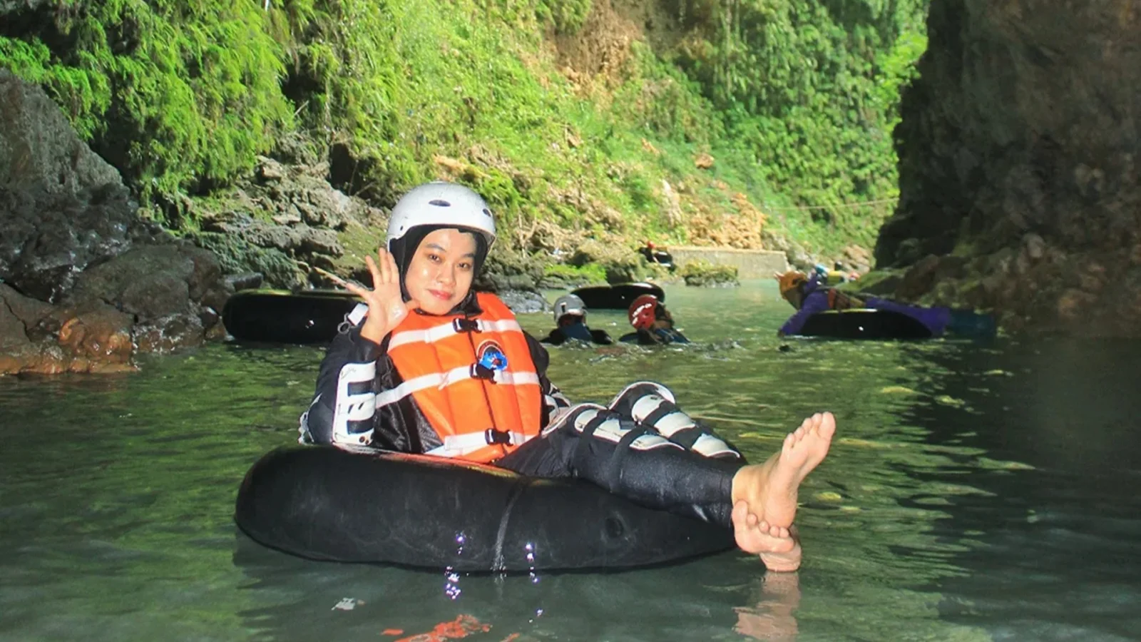 Kalisuci Cave River Tubing Half-Day Adventure from Yogyakarta - Image 13