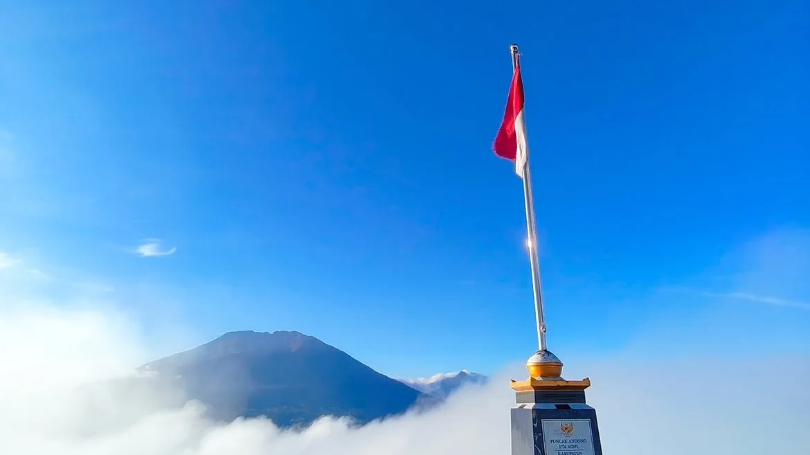 Mount Andong Sunrise or Day Trekking Tour with Guide