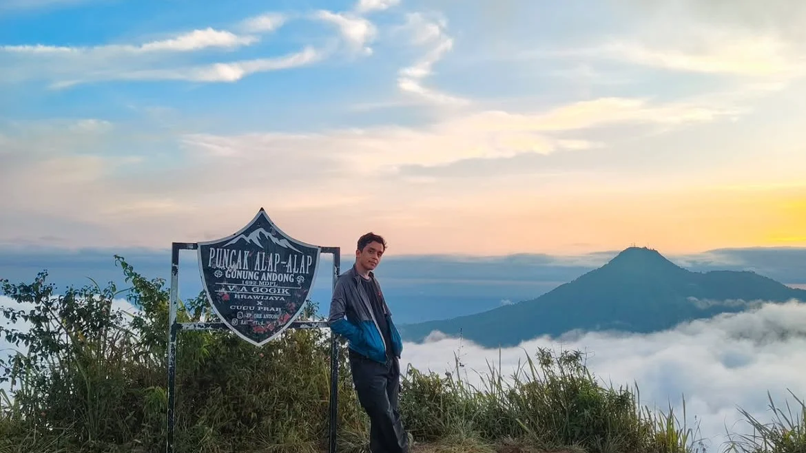 Mount Andong Sunrise or Day Trekking Tour with Guide