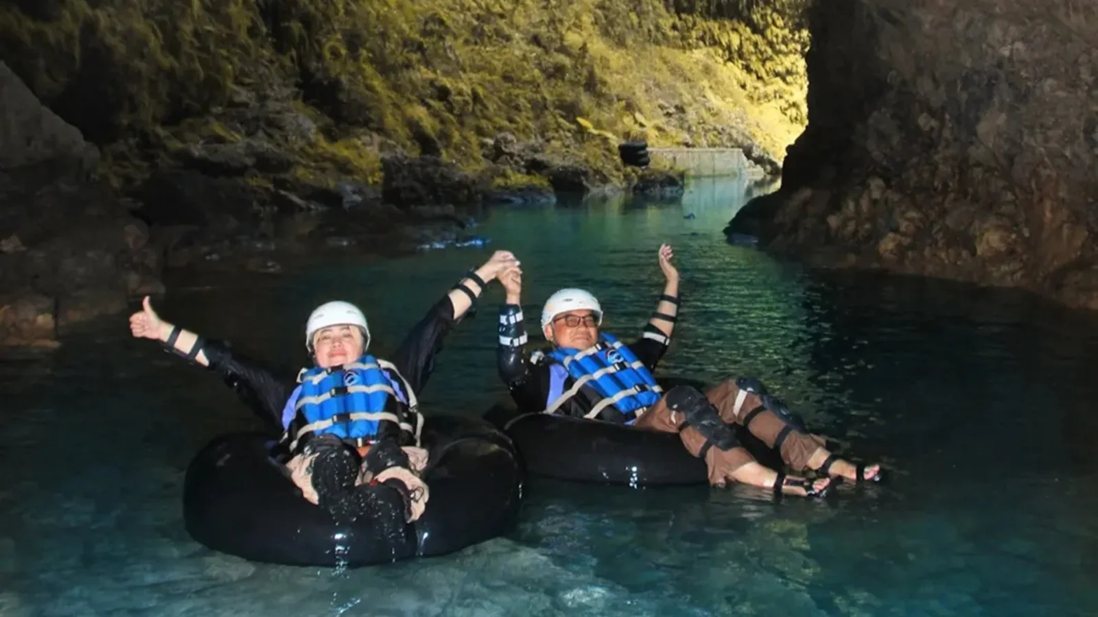 Kalisuci Cave River Tubing Half-Day Adventure from Yogyakarta - Image 12
