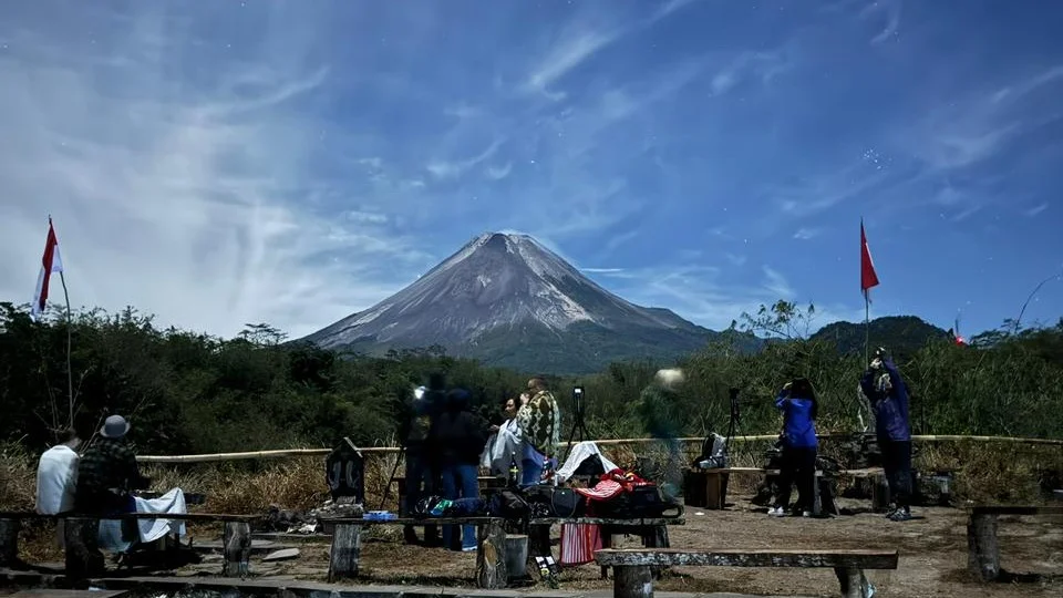 Merapi Volcano Jeep Sunset & Lava Flow Night Private Tour - Image 13
